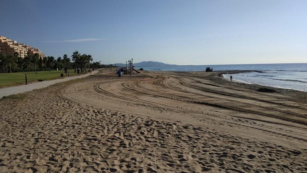 Playa-de-Les-Amplaries-en-Peniscola