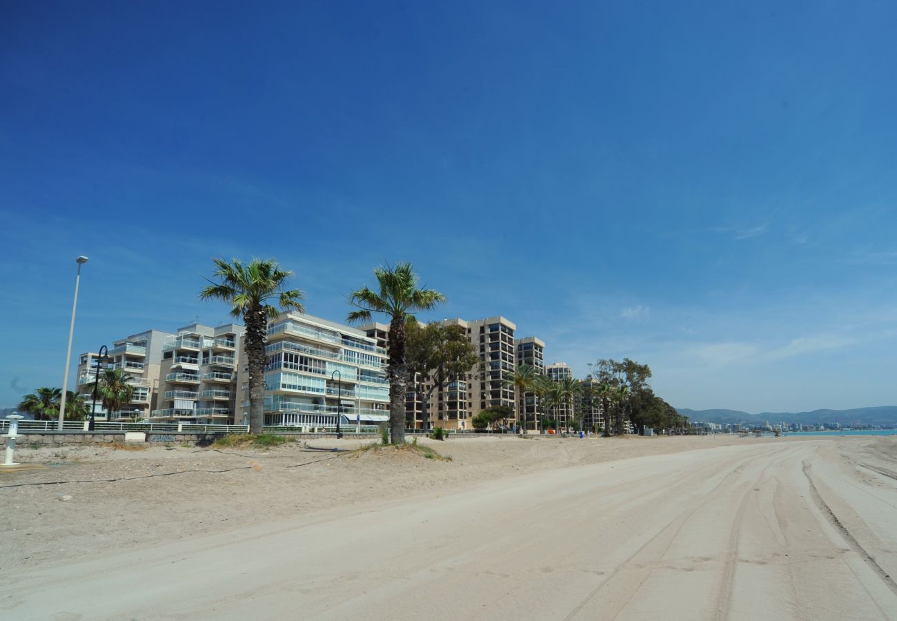 Apartment in Benicàssim - PLAYASOL PRIMERA LINEA