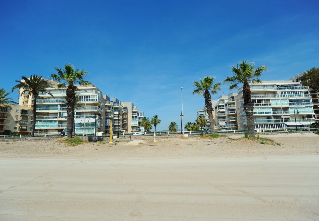 Apartment in Benicàssim - PLAYASOL PRIMERA LINEA